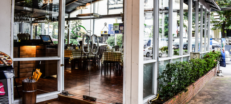 12 Smart Ways to Reinvent Your Restaurant and Increase Profits